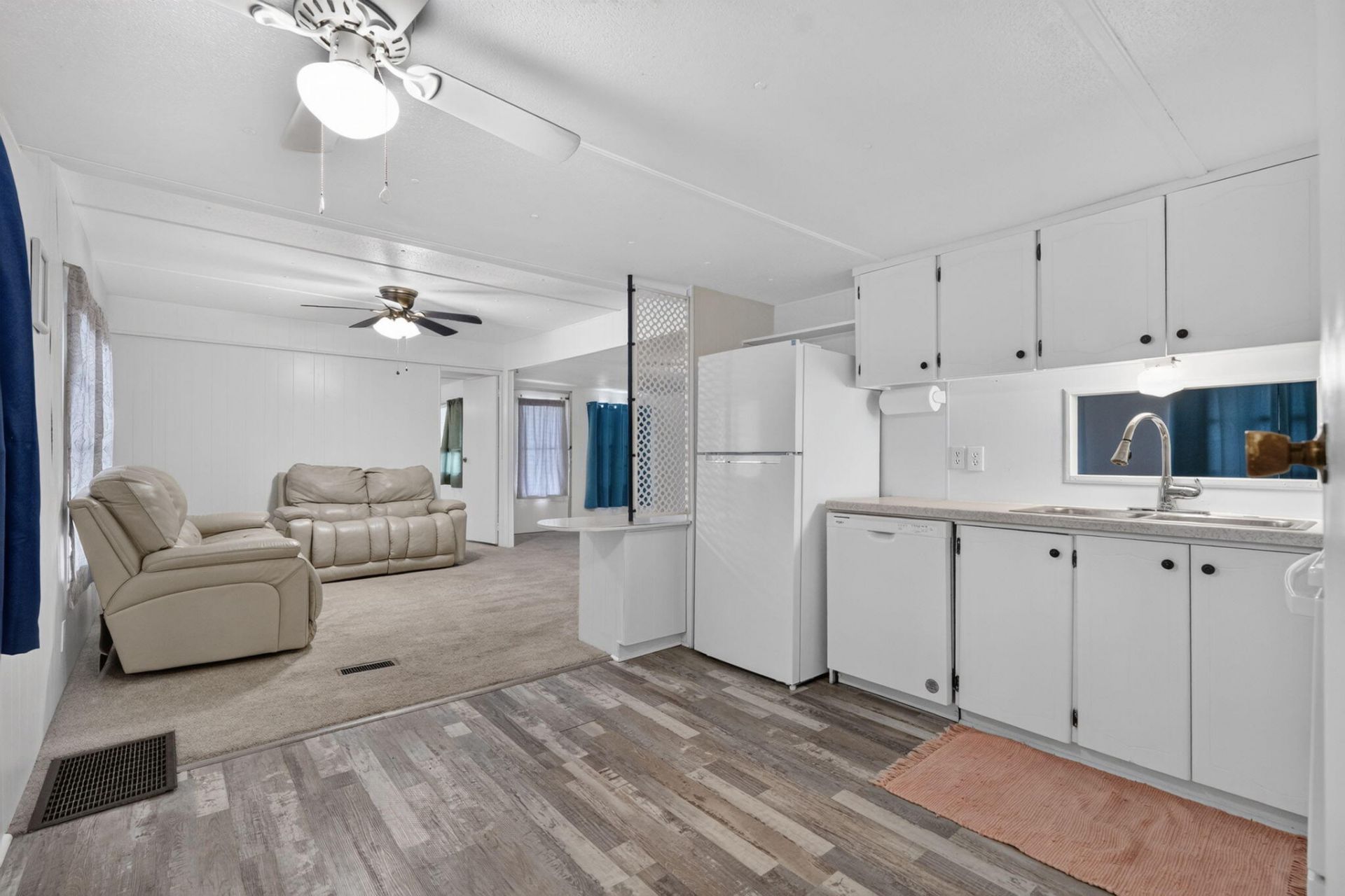 8381 SE Skylark Avenue, Hobe Sound, FL 33455 Photo