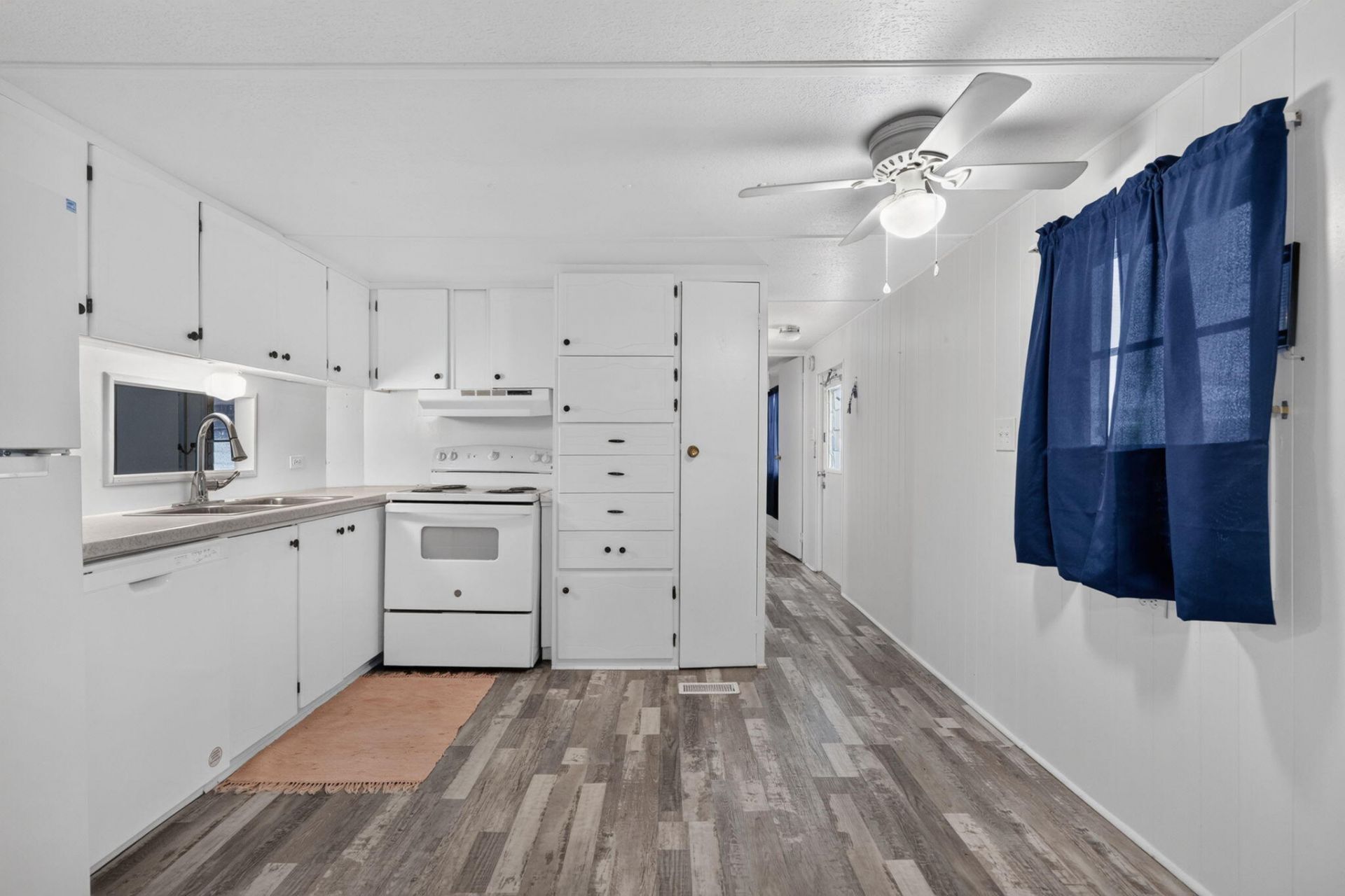8381 SE Skylark Avenue, Hobe Sound, FL 33455 Photo