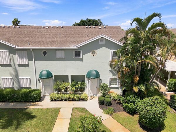 211 Waterside Drive, Hypoluxo, FL 33462