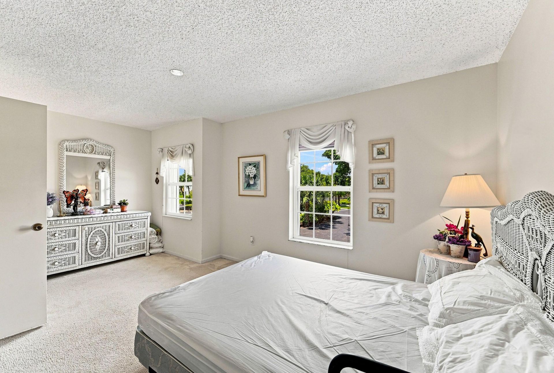 211 Waterside Drive, Hypoluxo, FL 33462 Photo