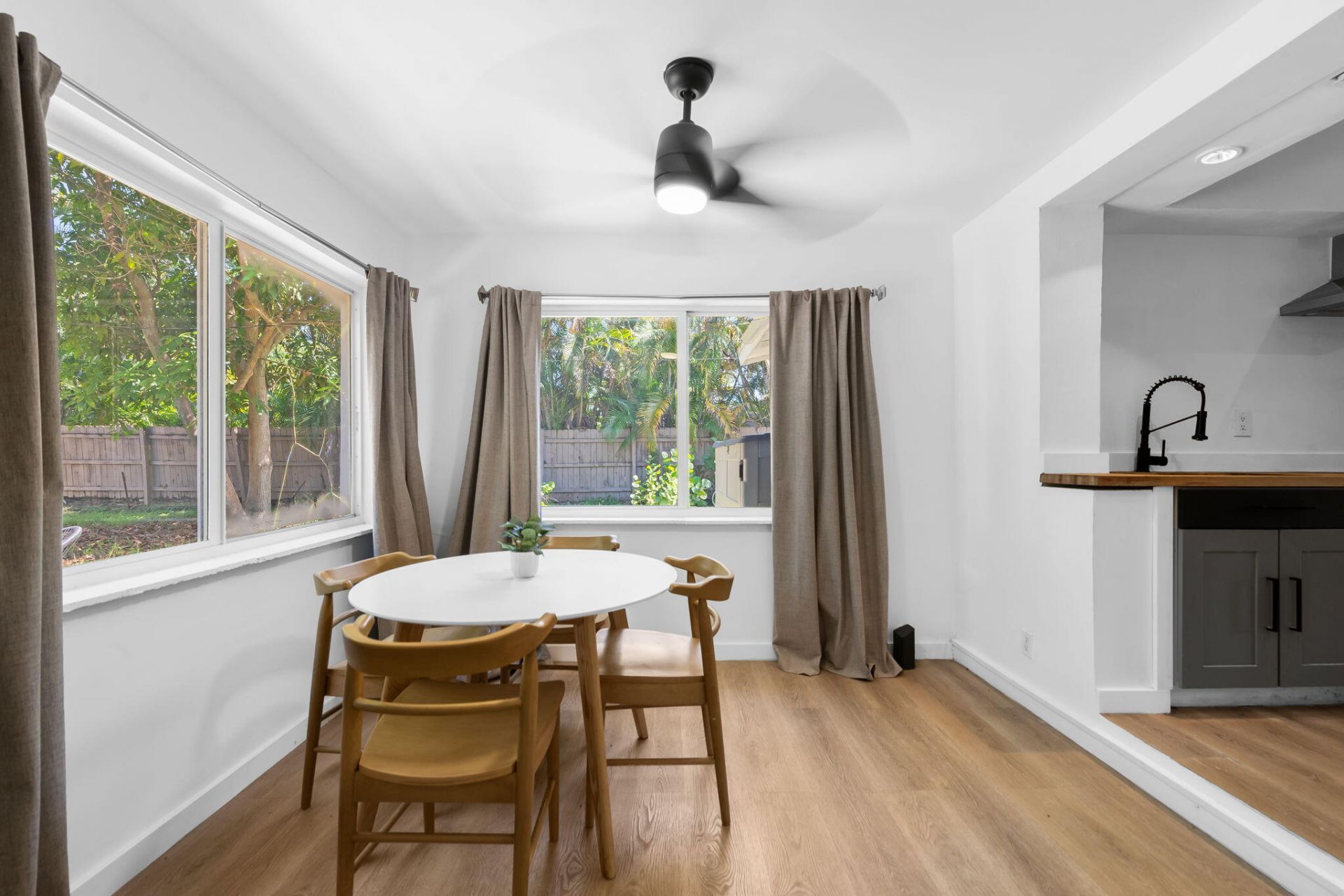 1544 NW 5th Avenue, Fort Lauderdale, FL 33311 Photo
