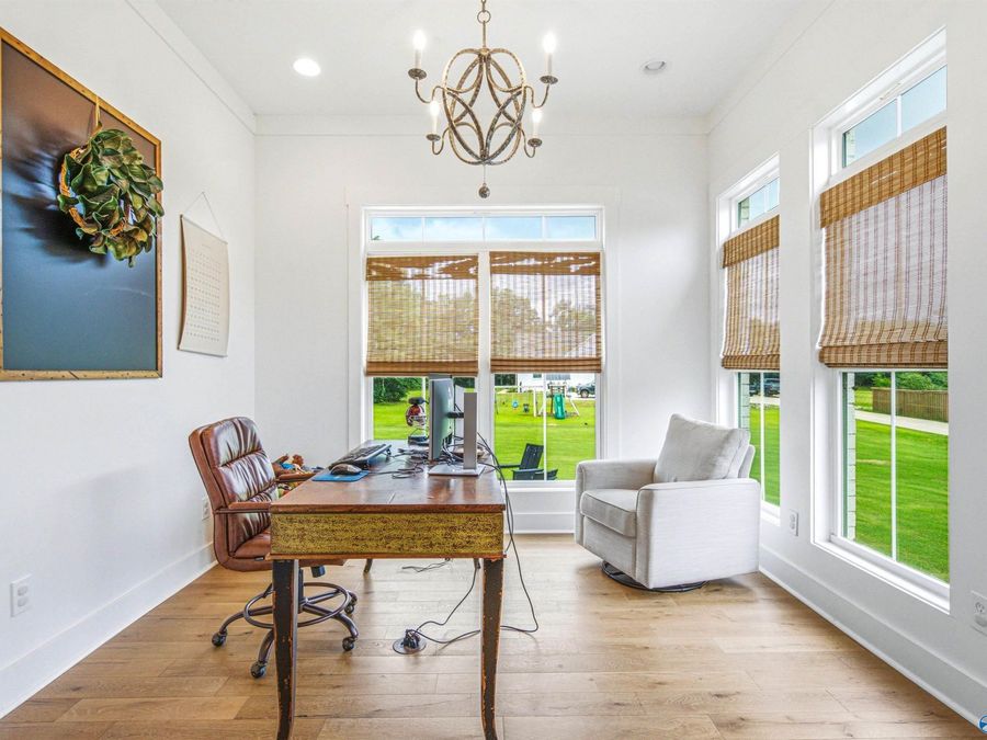 Property Image 28