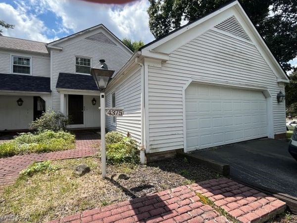 4375 Devonshire Drive , Boardman, OH 44512