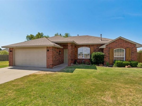 15921 Katie Ridge Drive, Edmond, OK 73013