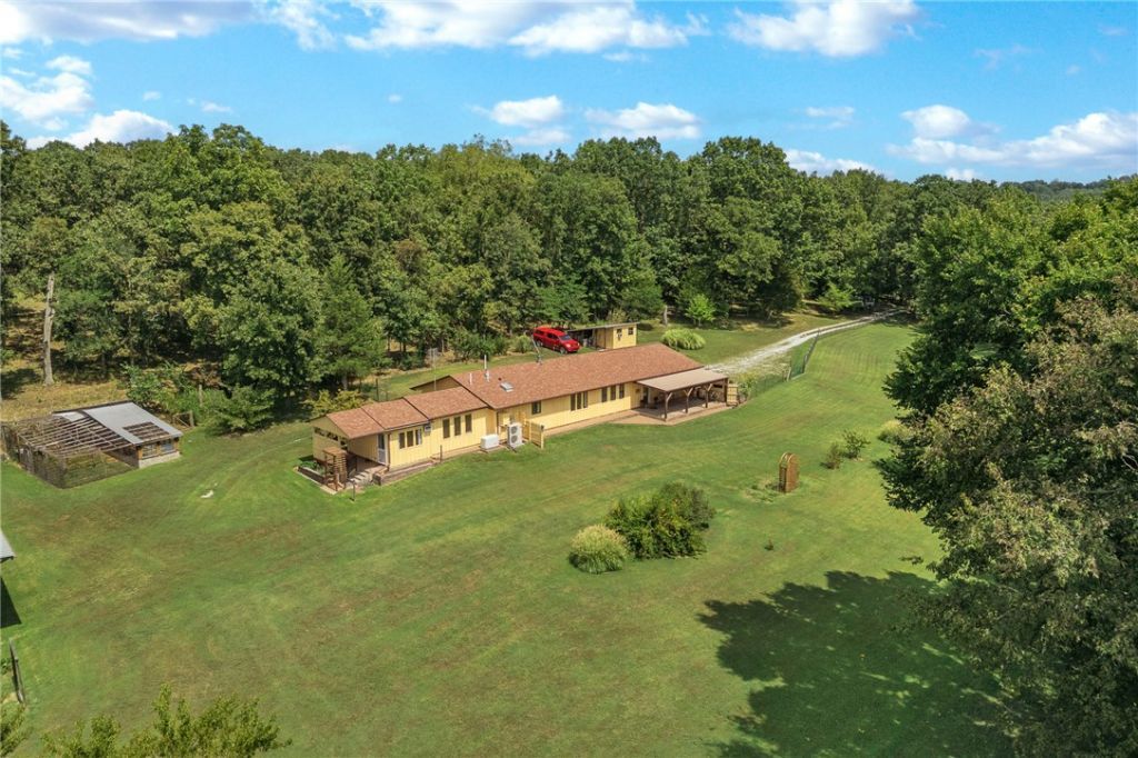 15455 N 7 Highway, Lead Hill, AR 72644 Main Photo