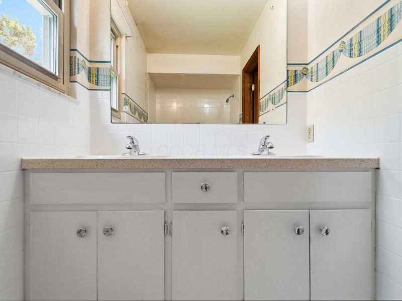 9573 Circle Drive E, Pickerington, OH 43147 Photo 55