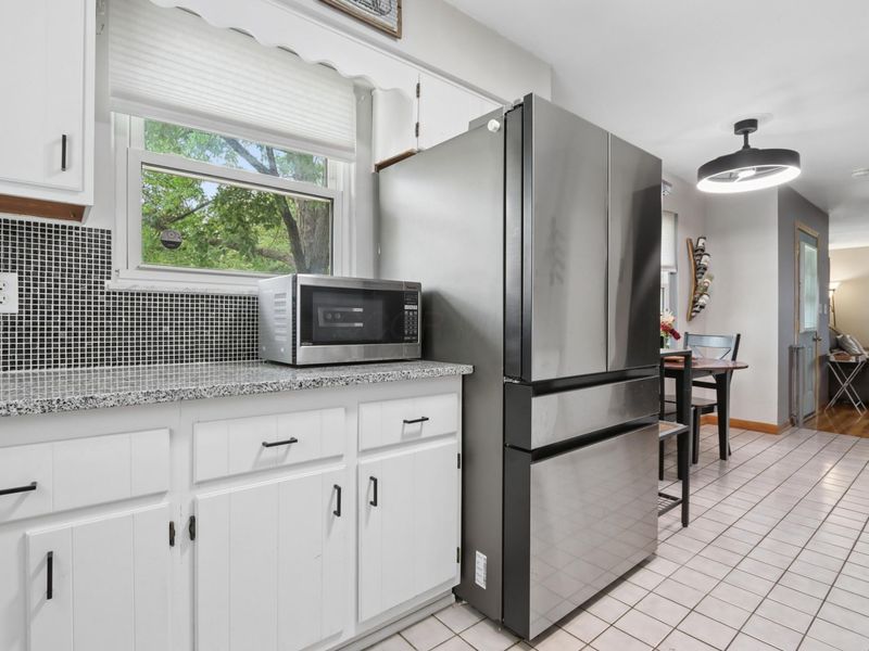 5748 N Meadows Boulevard, Columbus, OH 43229 Photo 10
