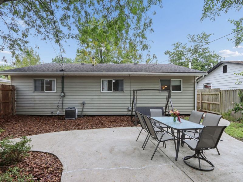 5748 N Meadows Boulevard, Columbus, OH 43229 Photo 30