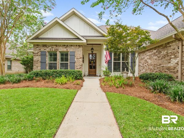 222 Silversmith Street, Fairhope, AL 36532