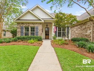222 Silversmith Street Fairhope, AL 36532