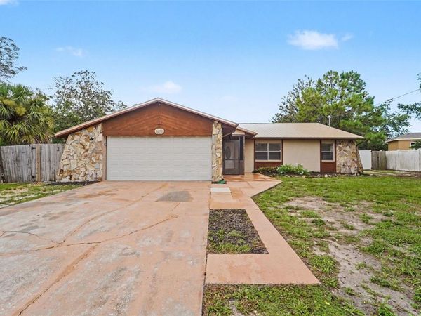 5296 FREEPORT DRIVE , SPRING HILL, FL 34606