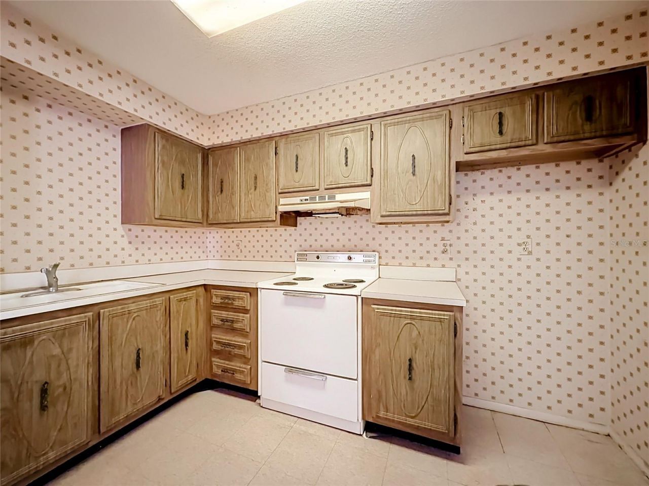 532 Orange Drive , Unit 22, Altamonte Springs, FL 32701 Photo
