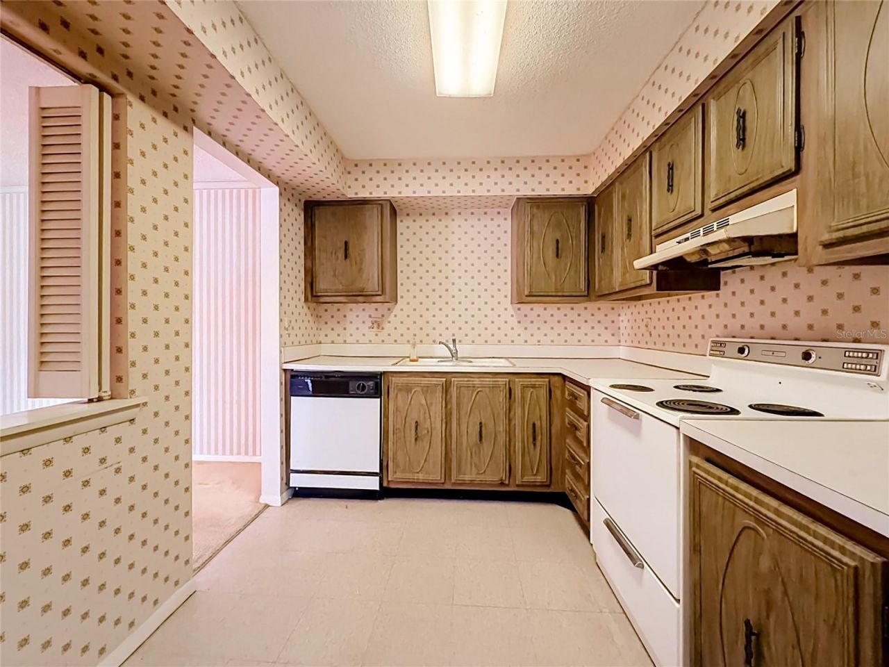 532 Orange Drive , Unit 22, Altamonte Springs, FL 32701 Photo
