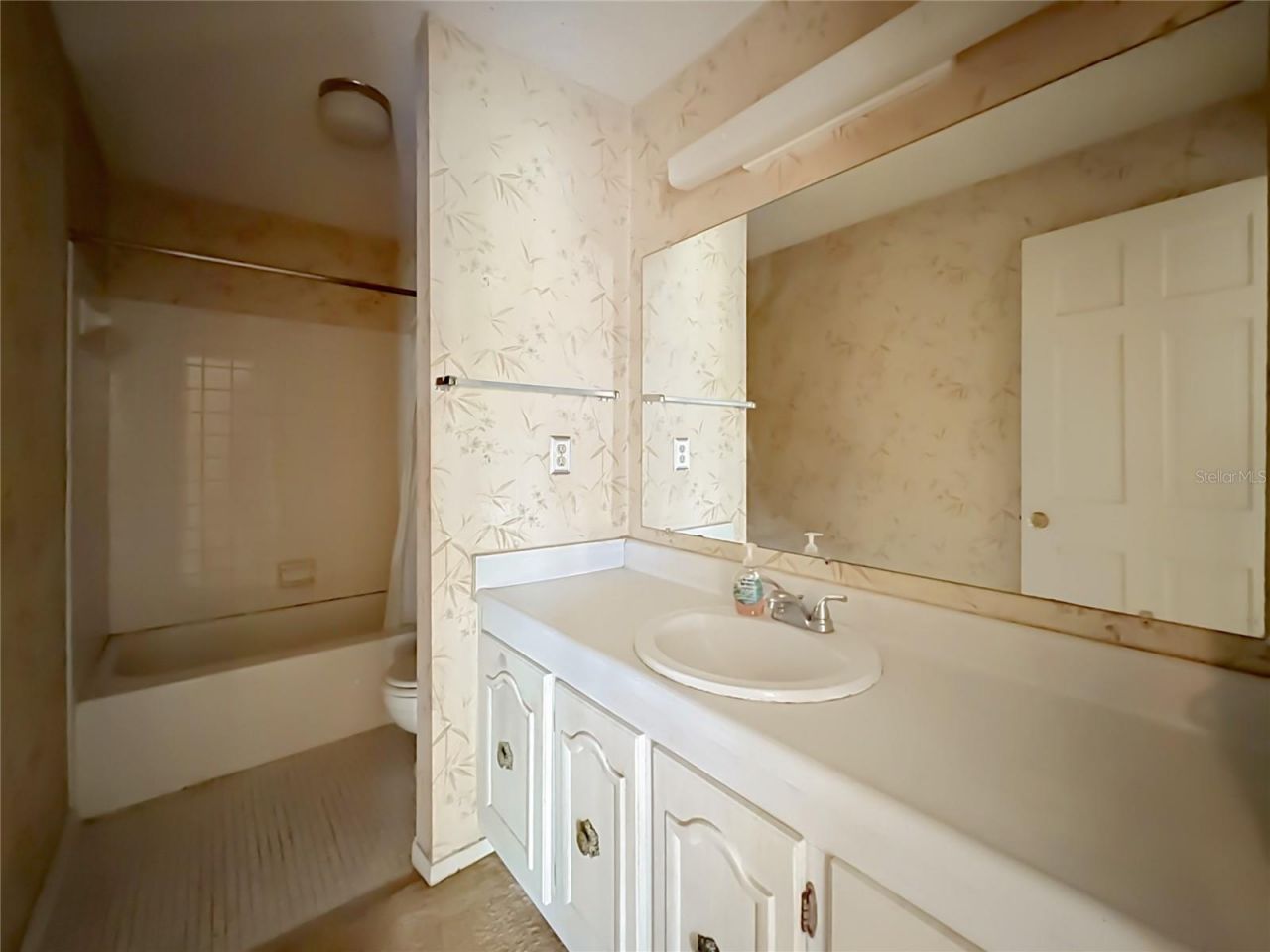 532 Orange Drive , Unit 22, Altamonte Springs, FL 32701 Photo