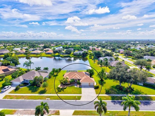 203 LAKE VICTORIA COURT , ENGLEWOOD, FL 34223