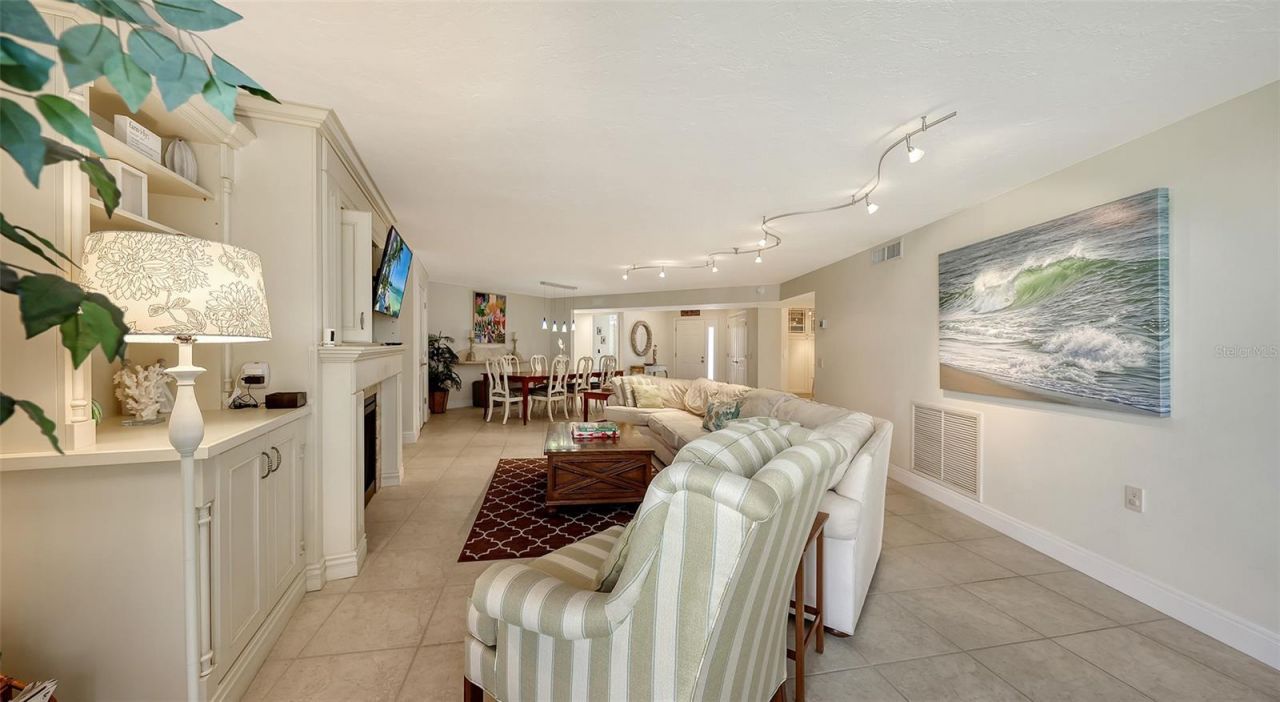 5880 Midnight Pass Road, Unit 307, Sarasota, FL 34242 Photo