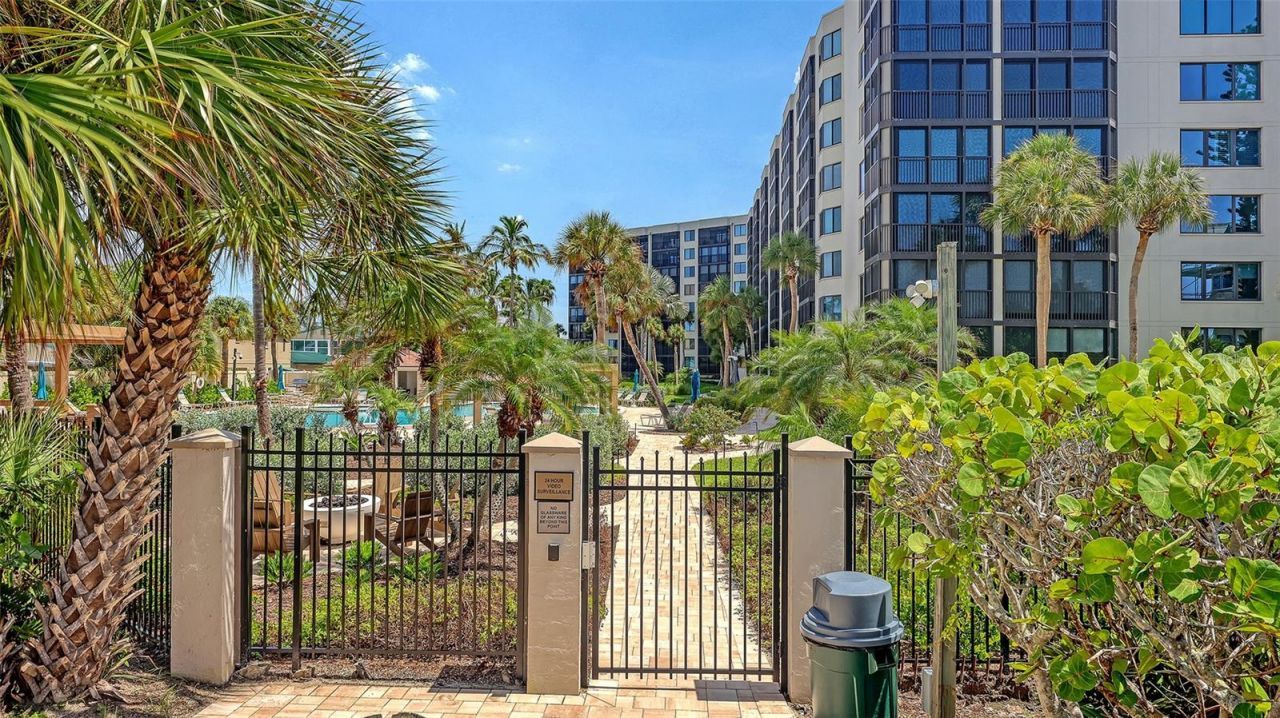 5880 Midnight Pass Road, Unit 307, Sarasota, FL 34242 Photo