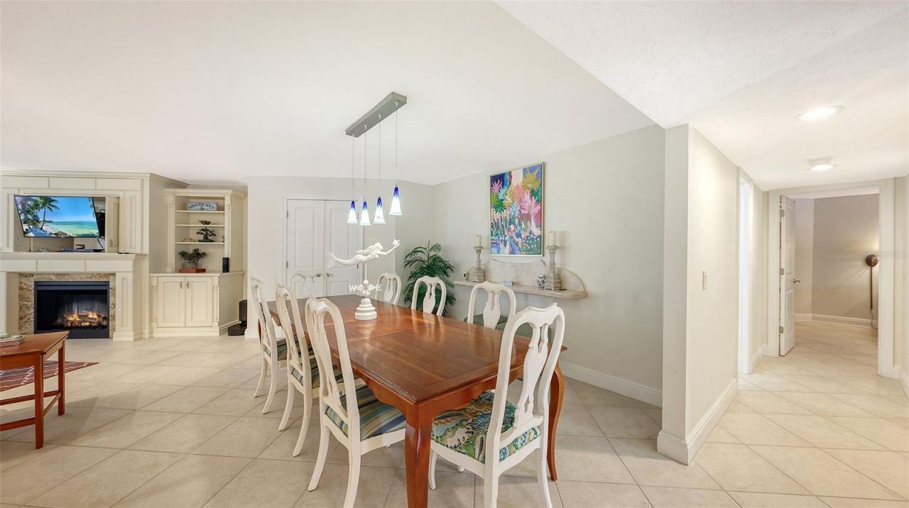 5880 Midnight Pass Road, Unit 307, Sarasota, FL 34242 Photo