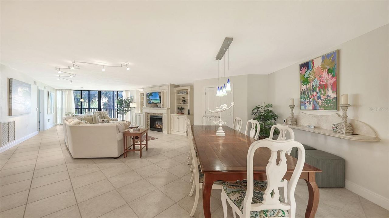 5880 Midnight Pass Road, Unit 307, Sarasota, FL 34242 Photo