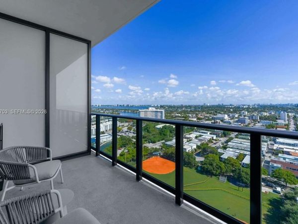580 72ND st , Unit 2105, Miami Beach, FL 33141