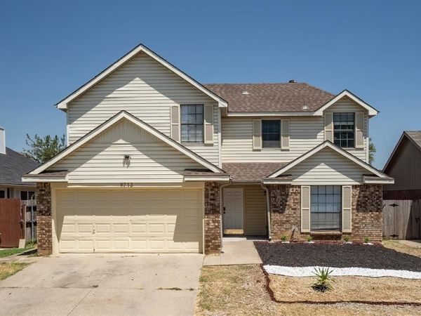 8713 Elbe Trail, Fort Worth, TX 76118