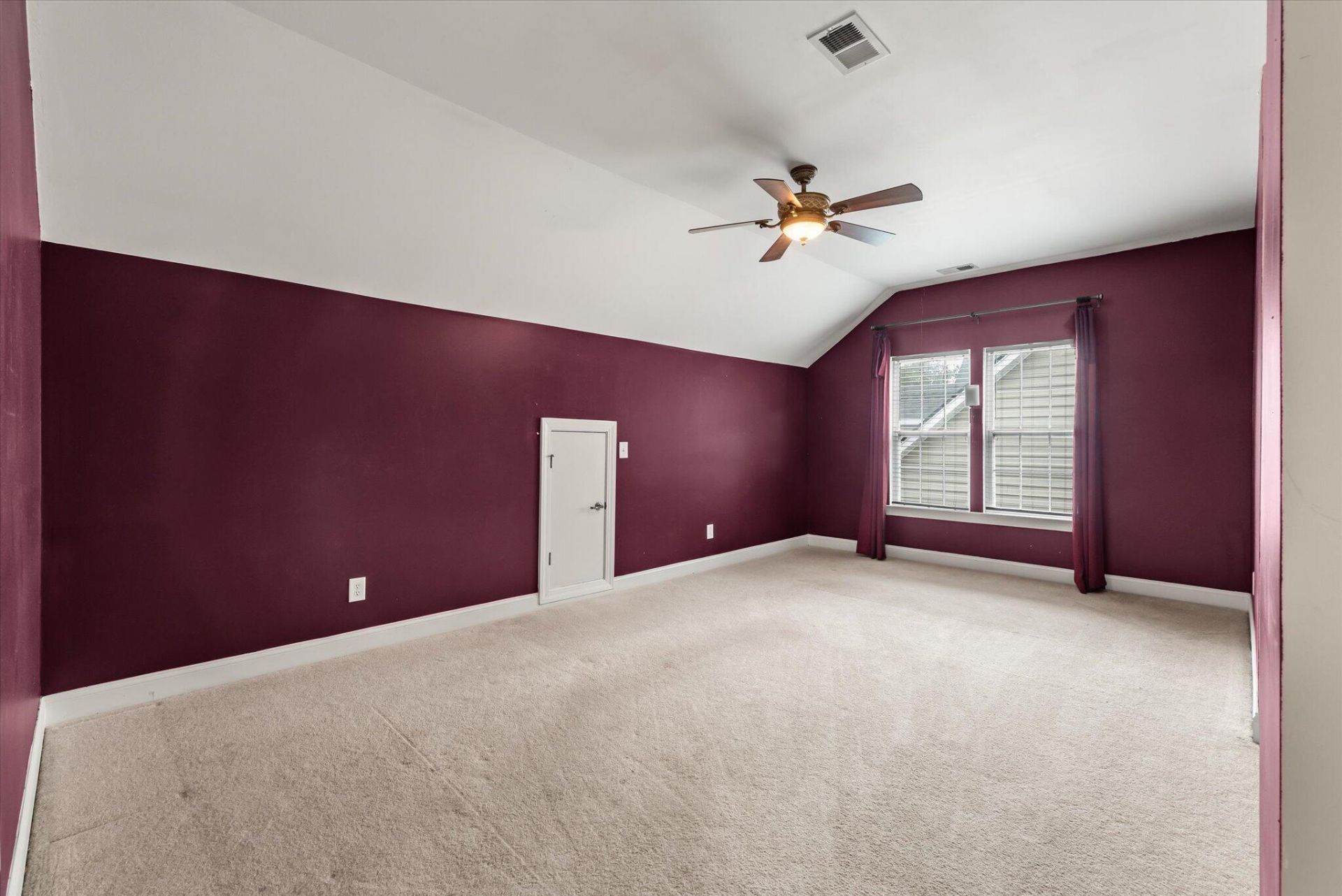 5284 Mulholland Drive Photo 36
