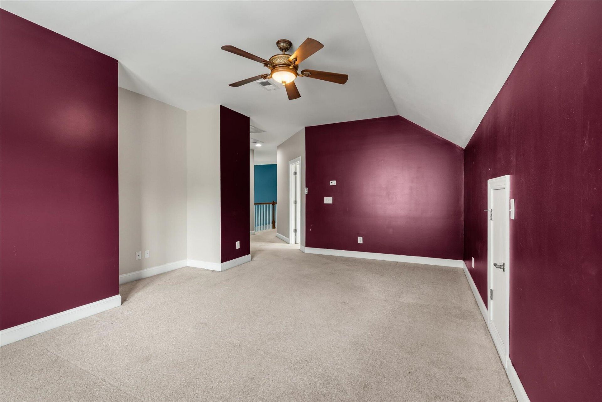 5284 Mulholland Drive Photo 37