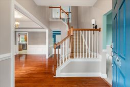 5284 Mulholland Drive photo 4