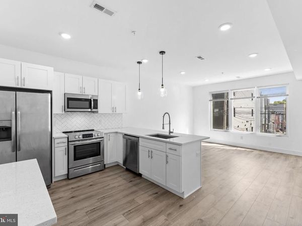 2429 W THOMPSON STREET, Unit B, PHILADELPHIA, PA 19121
