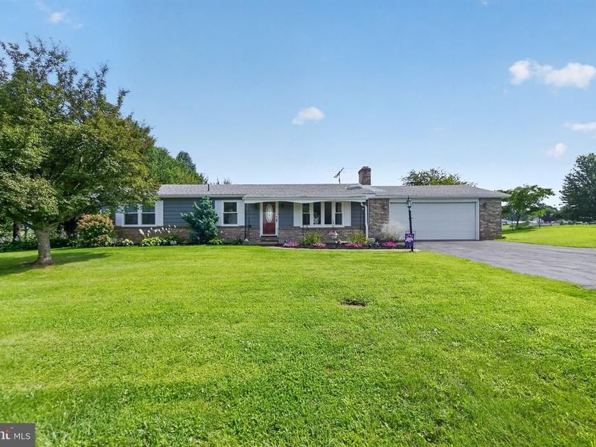 2578 Apple Way, Chambersburg, PA 17202 Main Photo