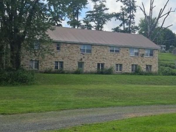 1900 STATE ROAD, DUNCANNON, PA 17020
