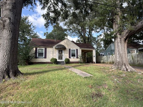148 Shadowlawn Drive, Jackson, MS 39204