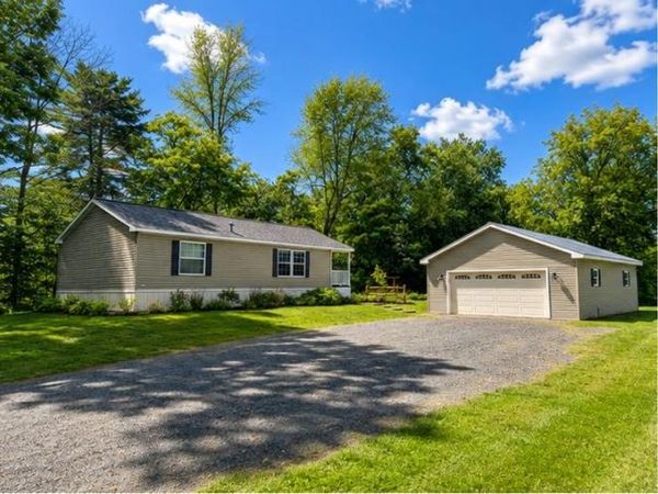 11 Arnold Drive, Enfield, NH 03748