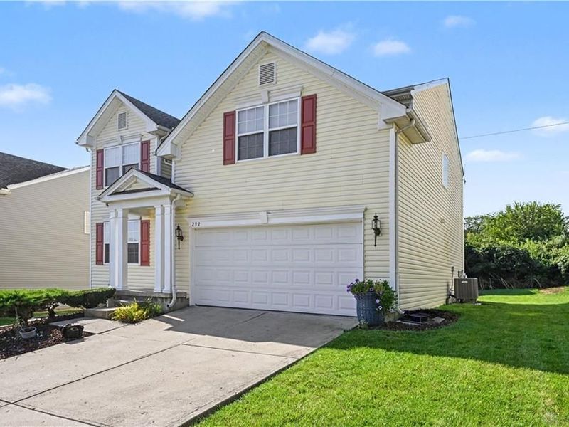 292 Parrott Court, Fairborn, OH 45324 Photo 2