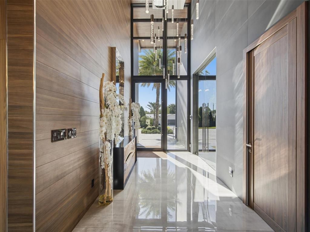 2213 NE 37th Drive, Fort Lauderdale, FL 33308 Photo