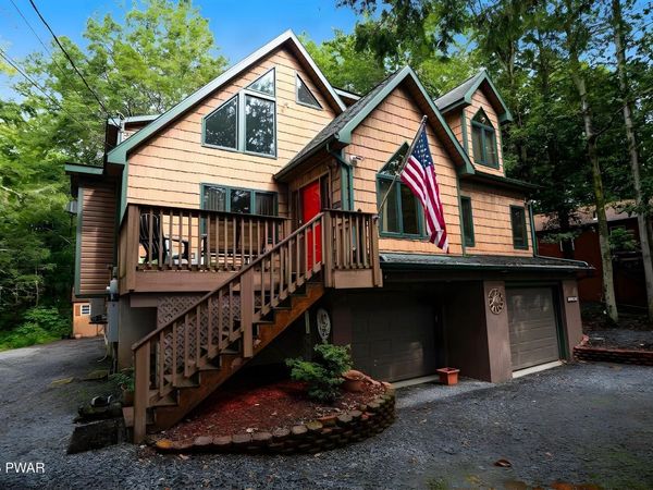 24 Applegate Road , Lake Ariel, PA 18436
