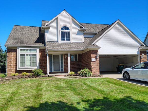 3140 Mulberry Court , Wixom, Mi 48393
