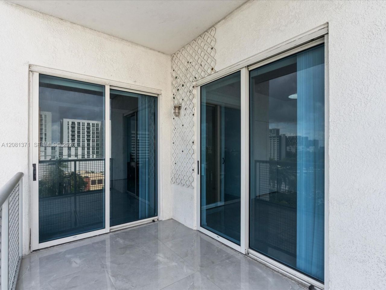 10 SW South River Dr, Unit 715, Miami, FL 33130 Photo