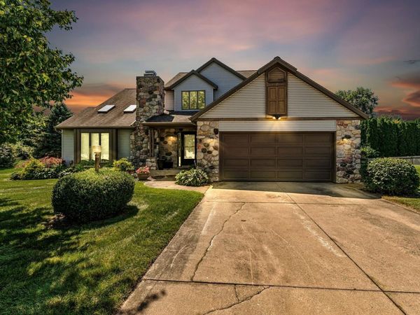 22294 Fireside Drive, Goshen, IN 46528