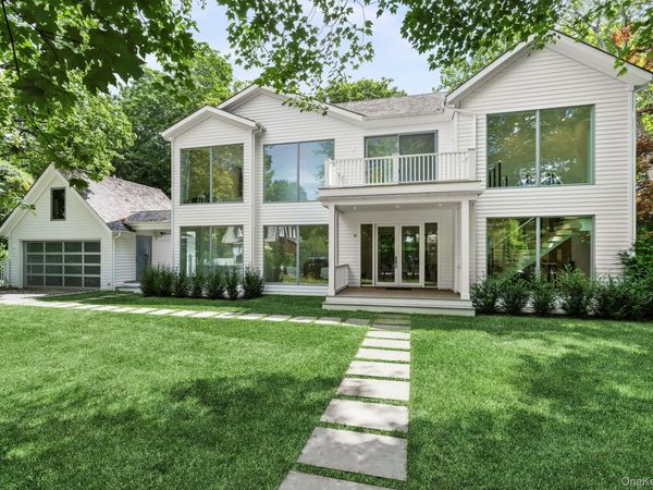 16 Gould Street , East Hampton, NY 11937