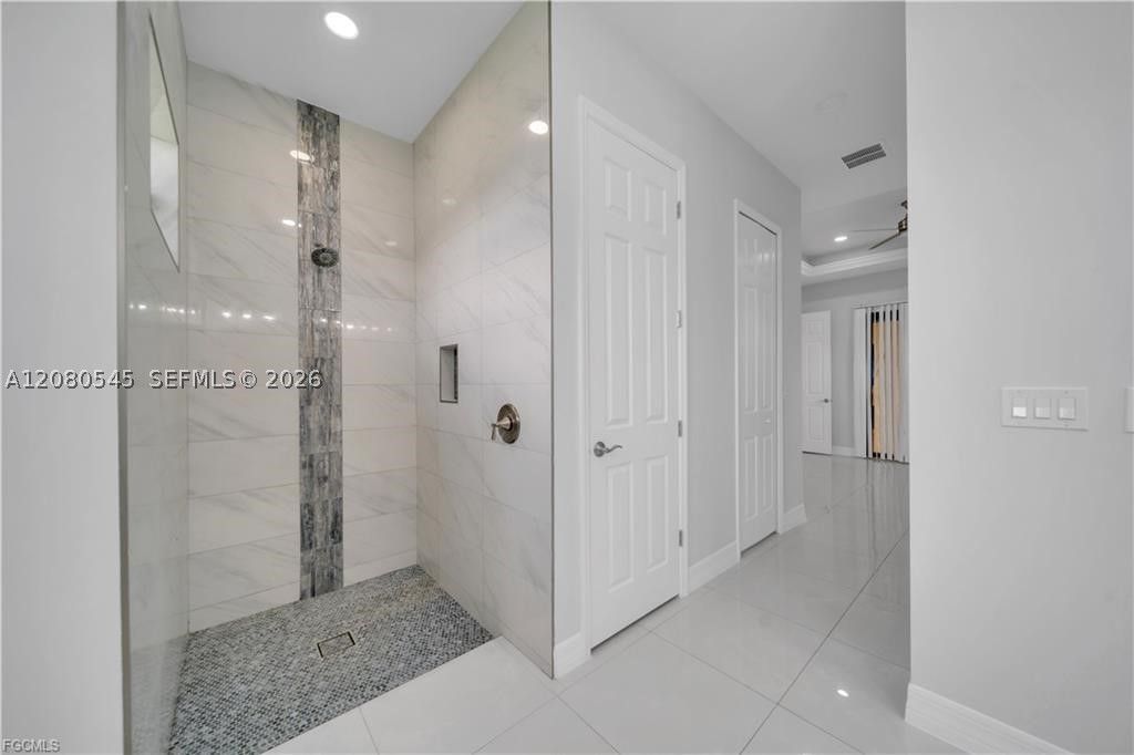 3509 38th St SW , Lehigh Acres, FL 33976 Photo