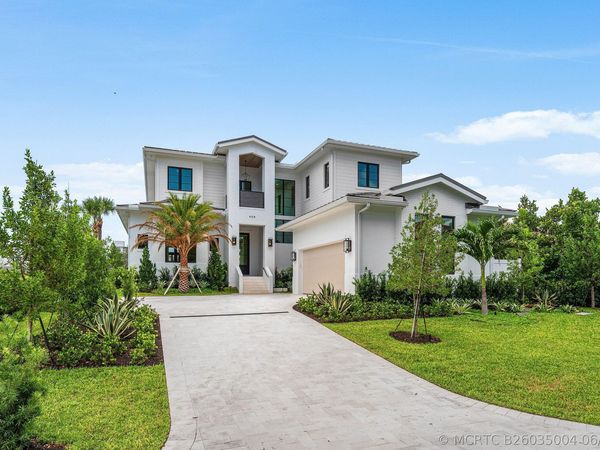 908 N Atlantic Drive , Lantana, FL 33462