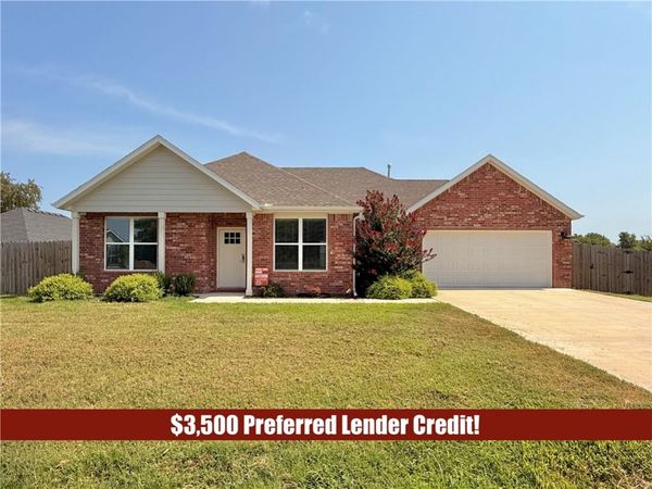13 Briscoe Lane, Bella Vista, AR 72715