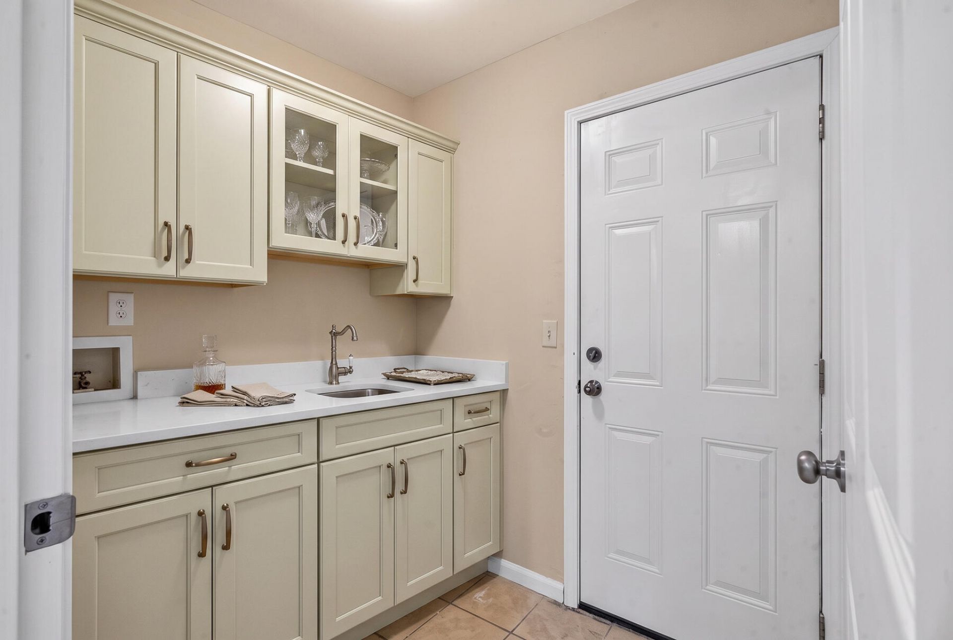 106 Turnbury Road Photo 46