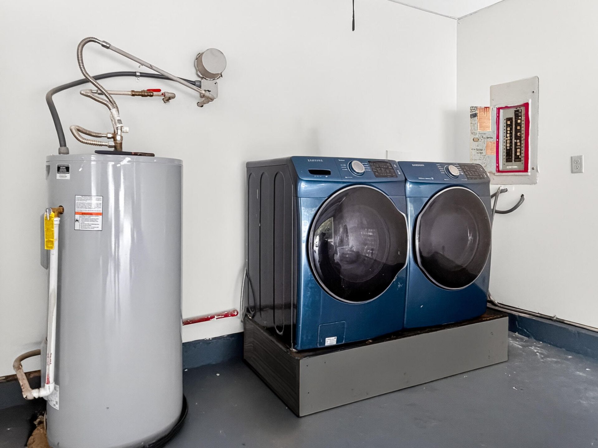 106 Turnbury Road Photo 50