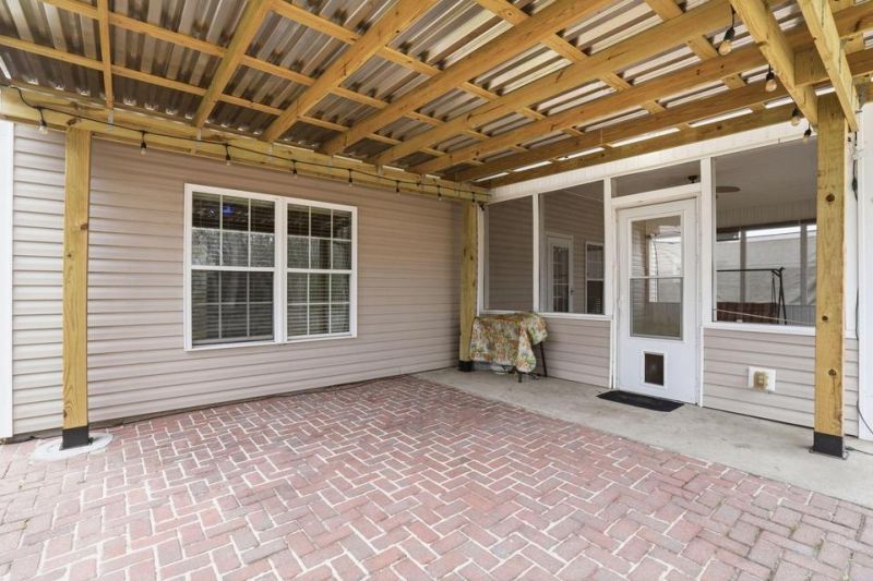 209 Goldfinch Lane Photo 24