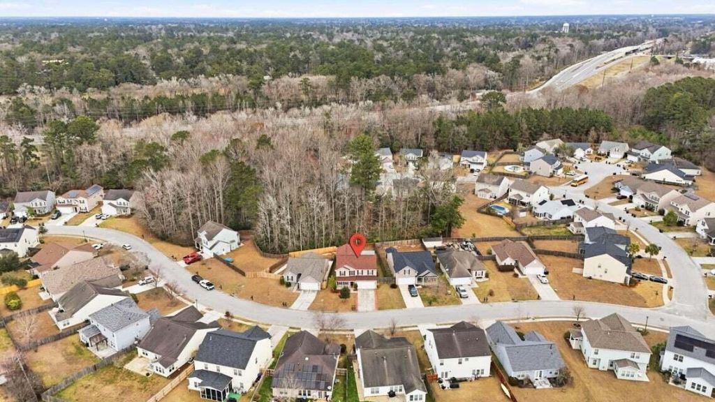 209 Goldfinch Lane Photo 30