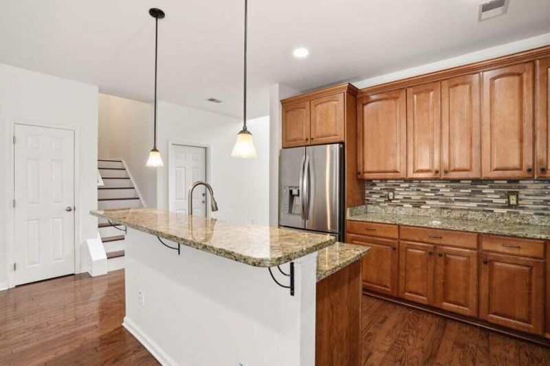 209 Goldfinch Lane Photo 7