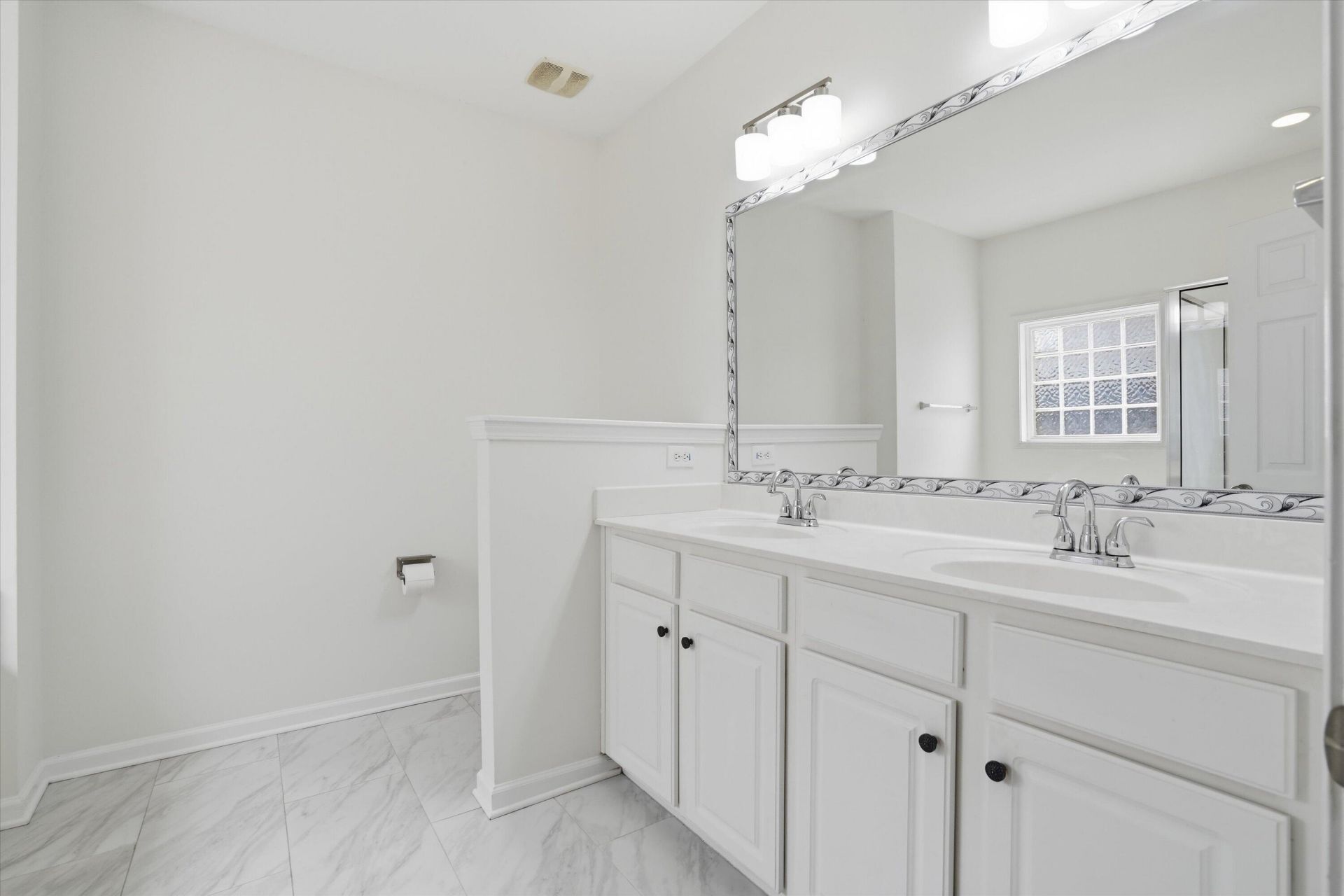 209 Goldfinch Lane Photo 9