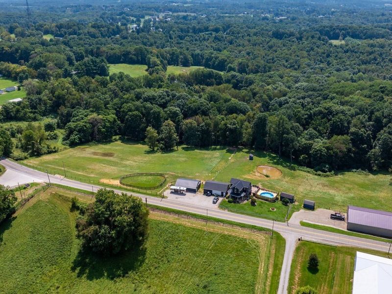 2220 Adamsville Road , Zanesville, OH 43701 Photo 7